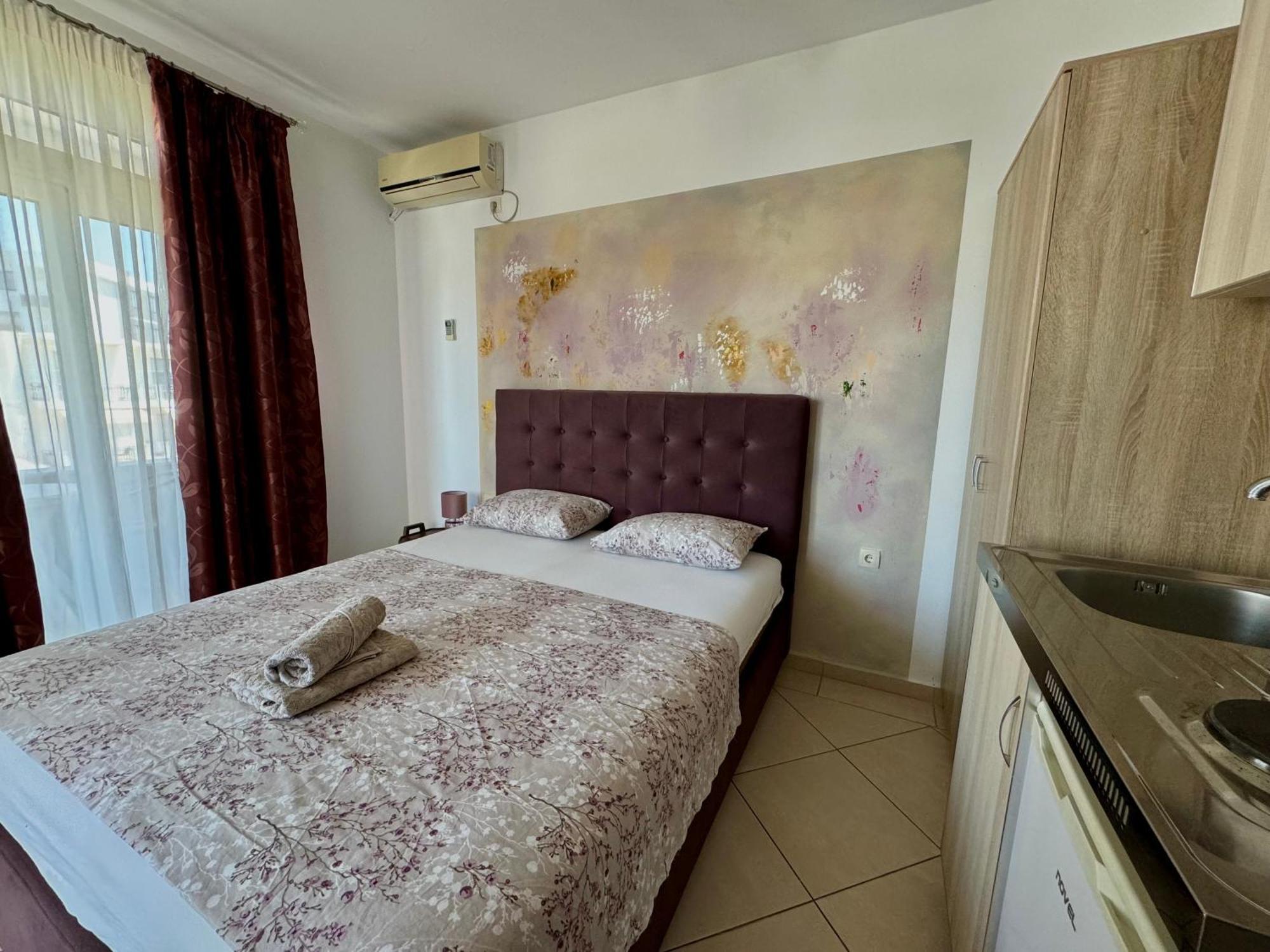 Apartments Cobi อุลซิน ภายนอก รูปภาพ