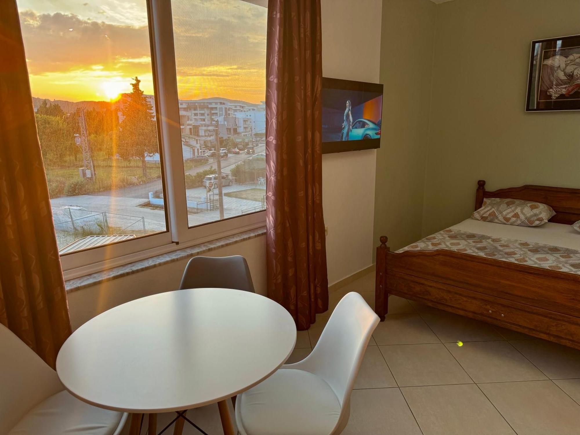 Apartments Cobi อุลซิน ภายนอก รูปภาพ